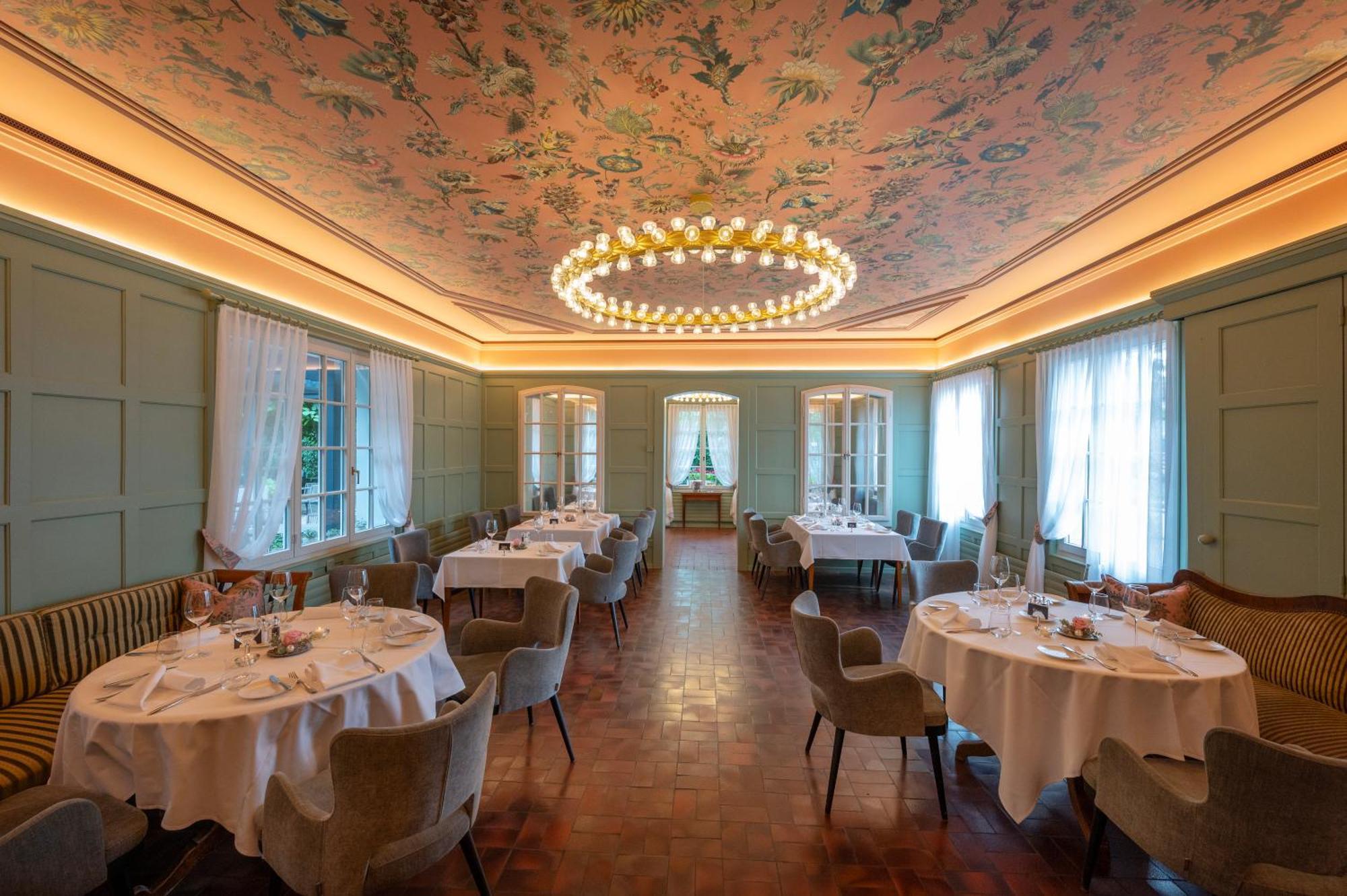 Romantik Hotel & Restaurant Sternen Kriegstetten Екстериор снимка