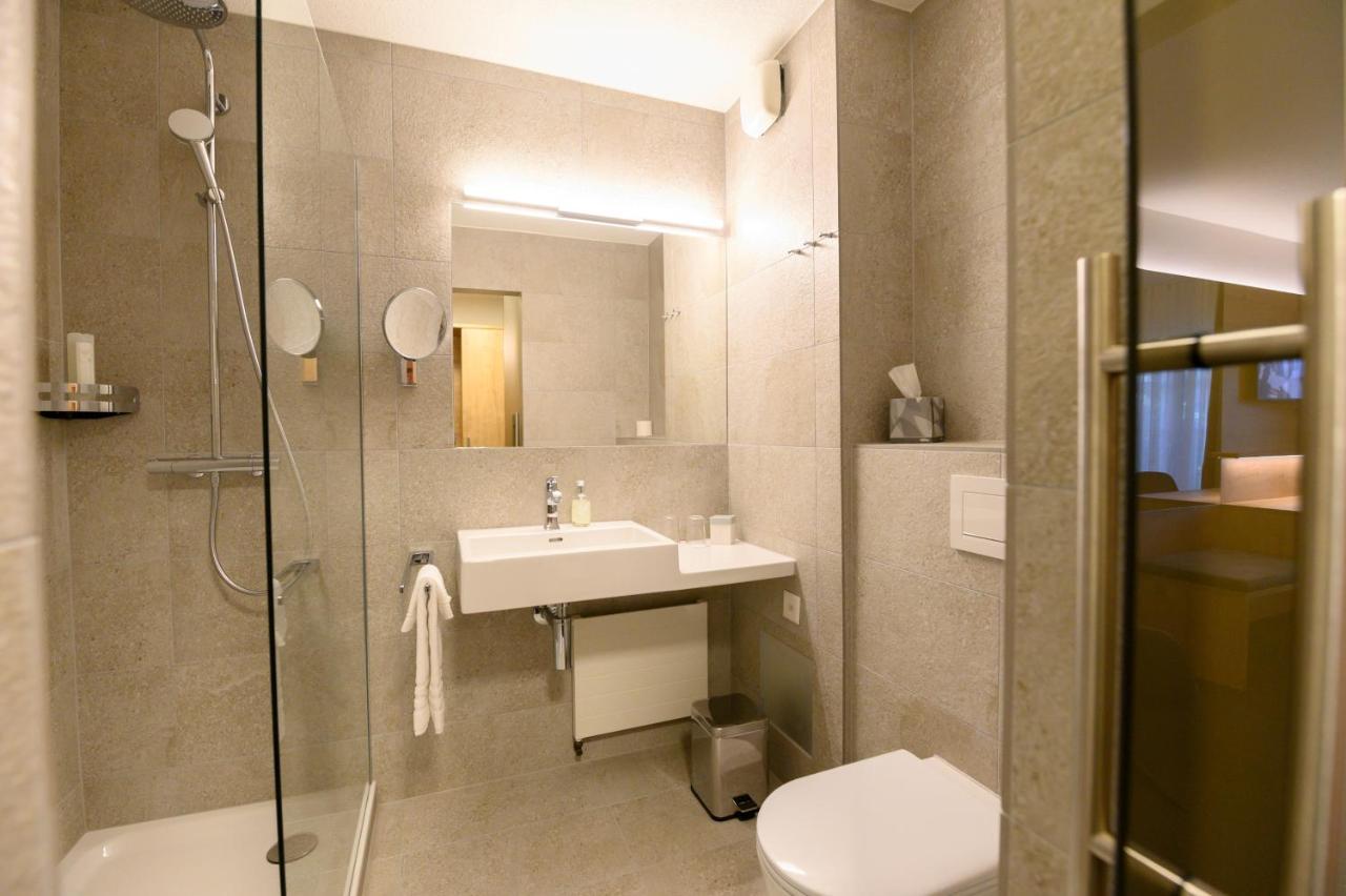 Romantik Hotel & Restaurant Sternen Kriegstetten Екстериор снимка