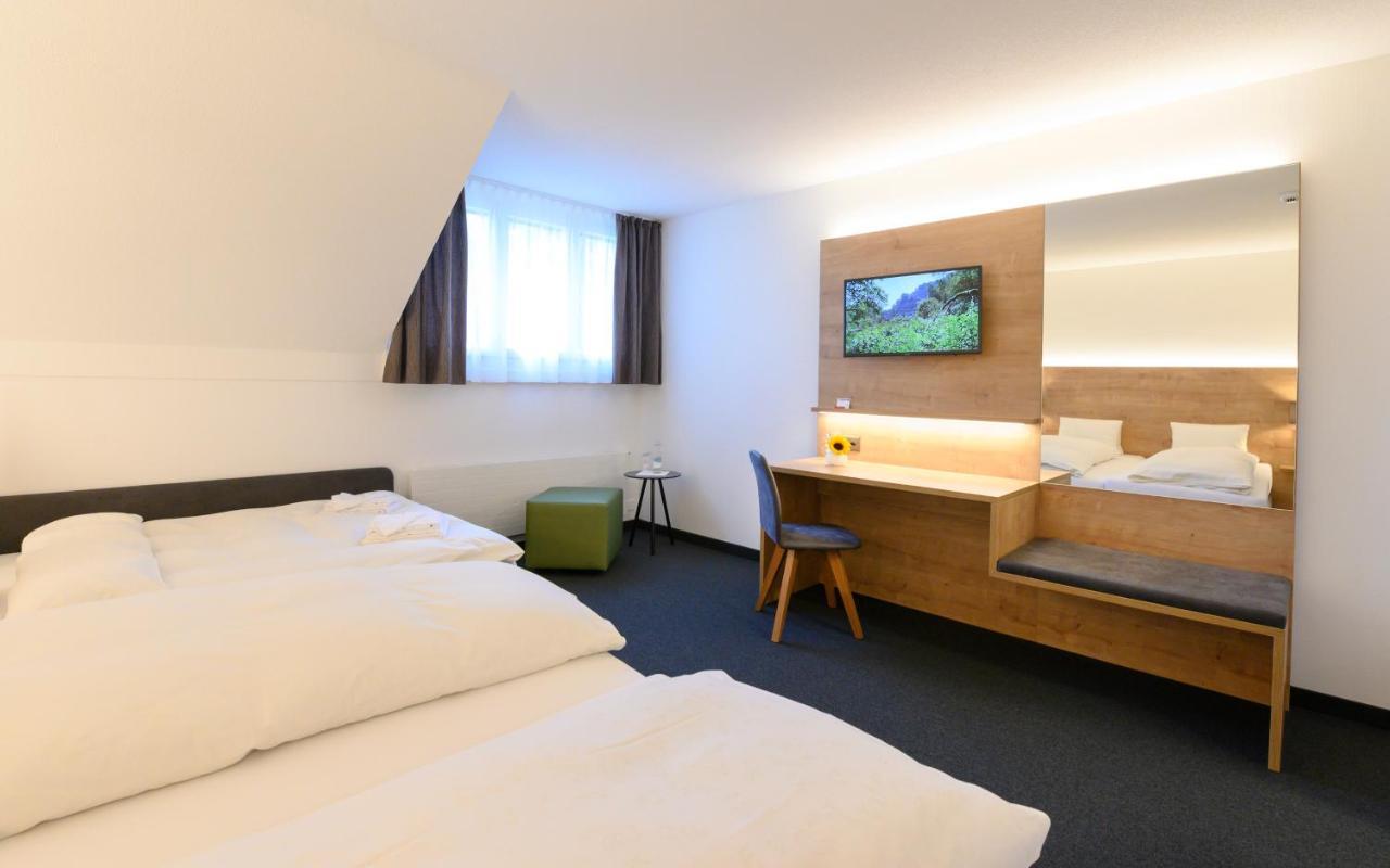 Romantik Hotel & Restaurant Sternen Kriegstetten Екстериор снимка