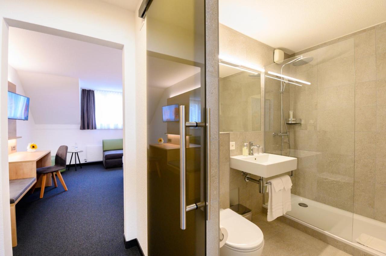 Romantik Hotel & Restaurant Sternen Kriegstetten Екстериор снимка
